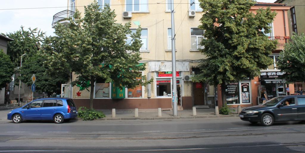 Sofia Central Guest Rooms Esterno foto